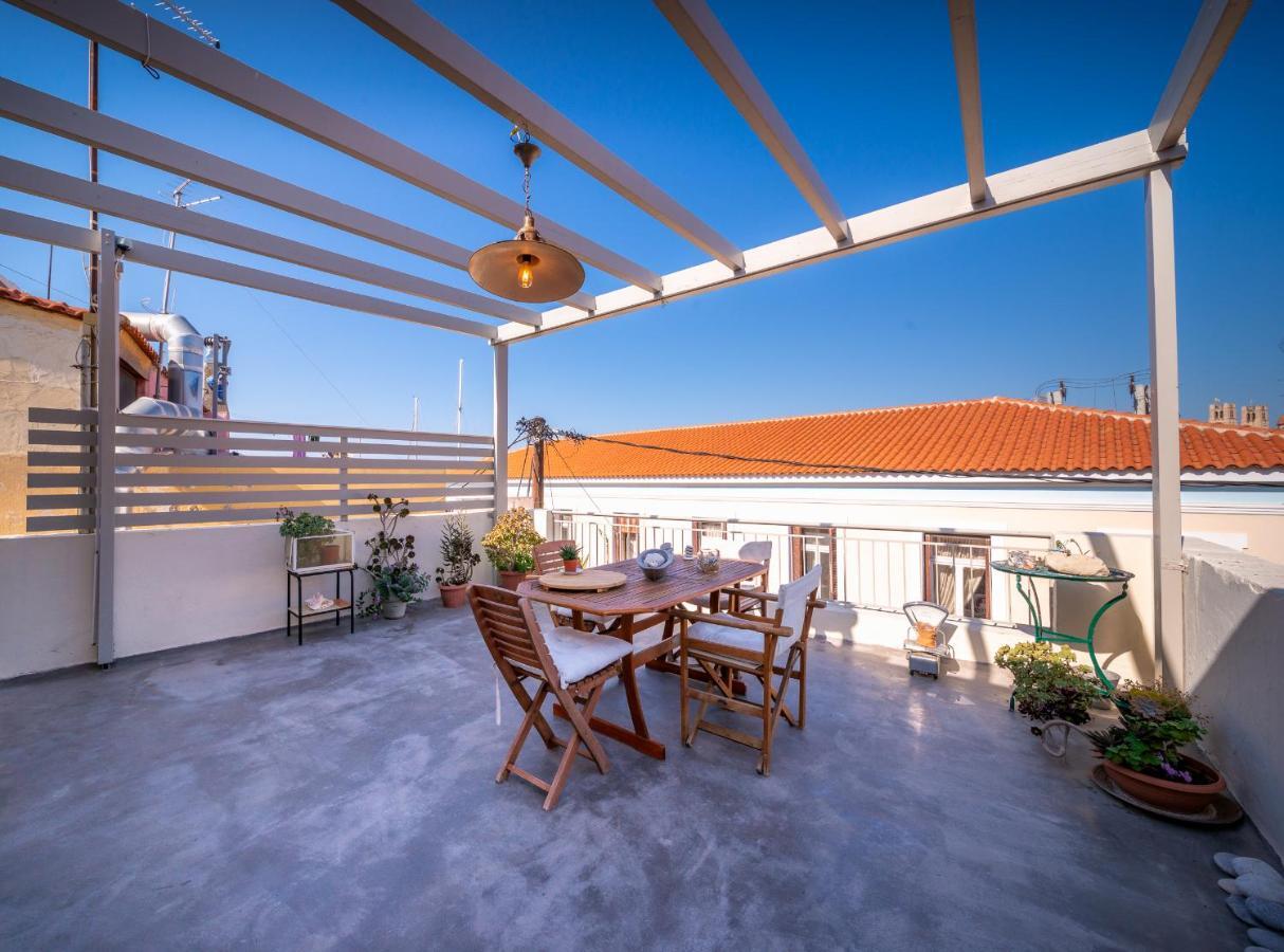 The Roof - Flat Sea View In Aegina Town Apartman Kültér fotó