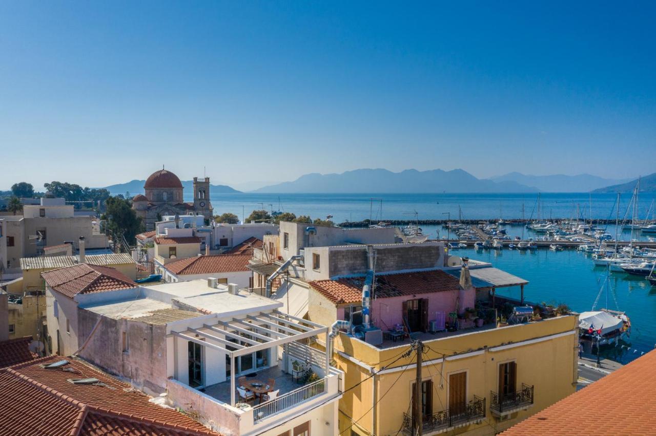 The Roof - Flat Sea View In Aegina Town Apartman Kültér fotó